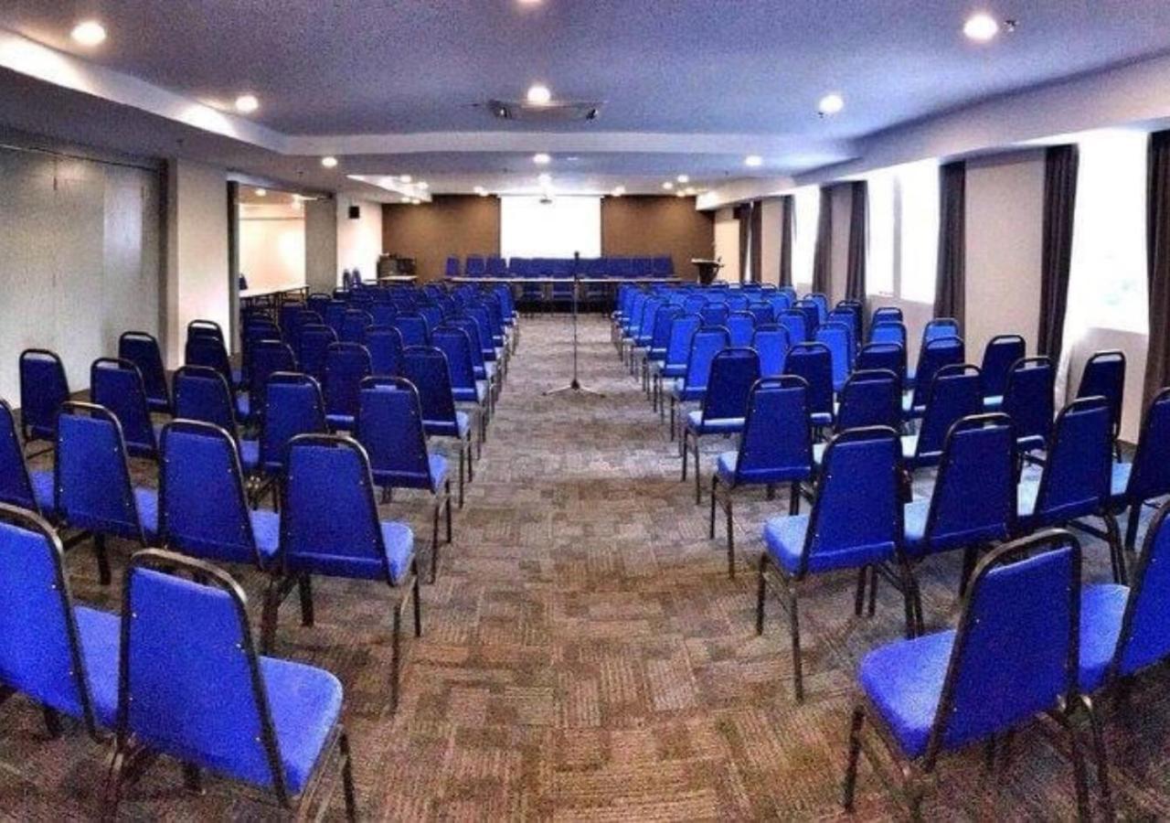 Hotel Regal Vista Ίπο Εξωτερικό φωτογραφία