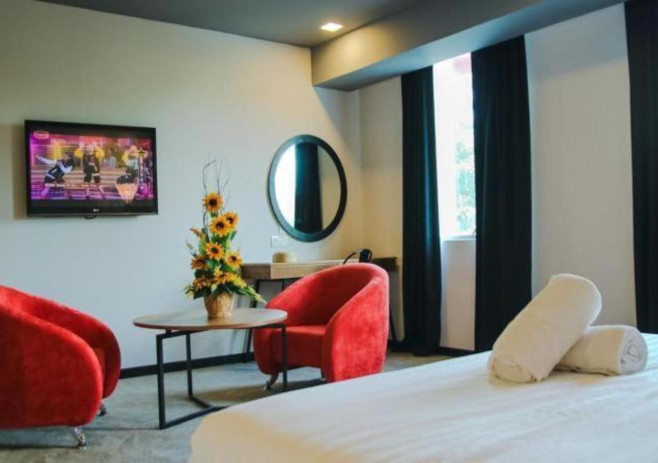Hotel Regal Vista Ίπο Εξωτερικό φωτογραφία